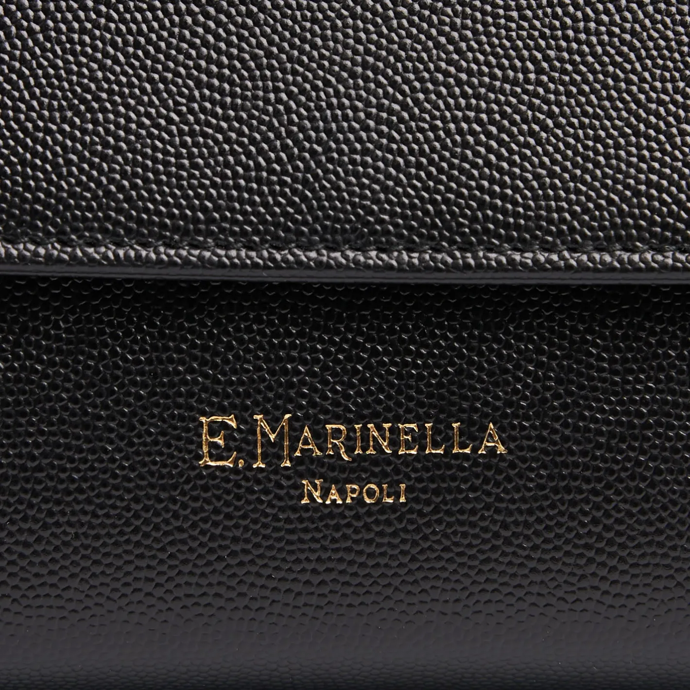 E.Marinella CLUTCH BAG NERA In pelle bottolata