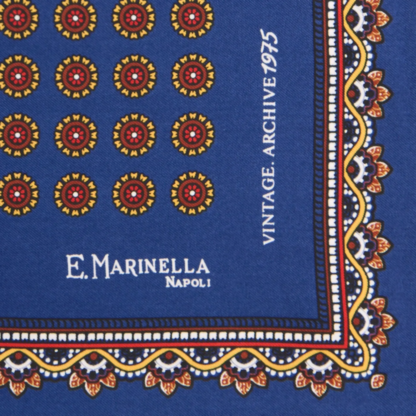 E.Marinella POCHETTE DA TASCHINO IN SETA STAMPATA A MANO BLU Fantasia archivio 1975