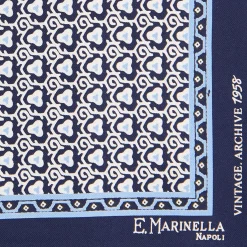 E.Marinella POCHETTE DA TASCHINO IN SETA STAMPATA A MANO BLU SCURO Fantasia archivio 1958