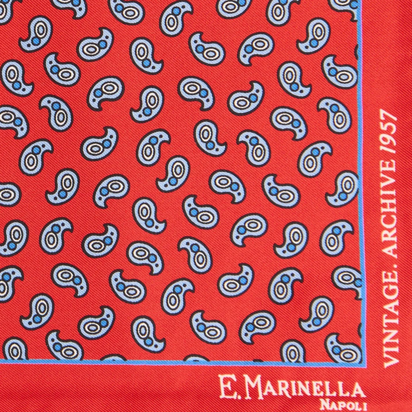 E.Marinella POCHETTE DA TASCHINO IN SETA STAMPATA A MANO ROSSO Fantasia archivio 1957 New