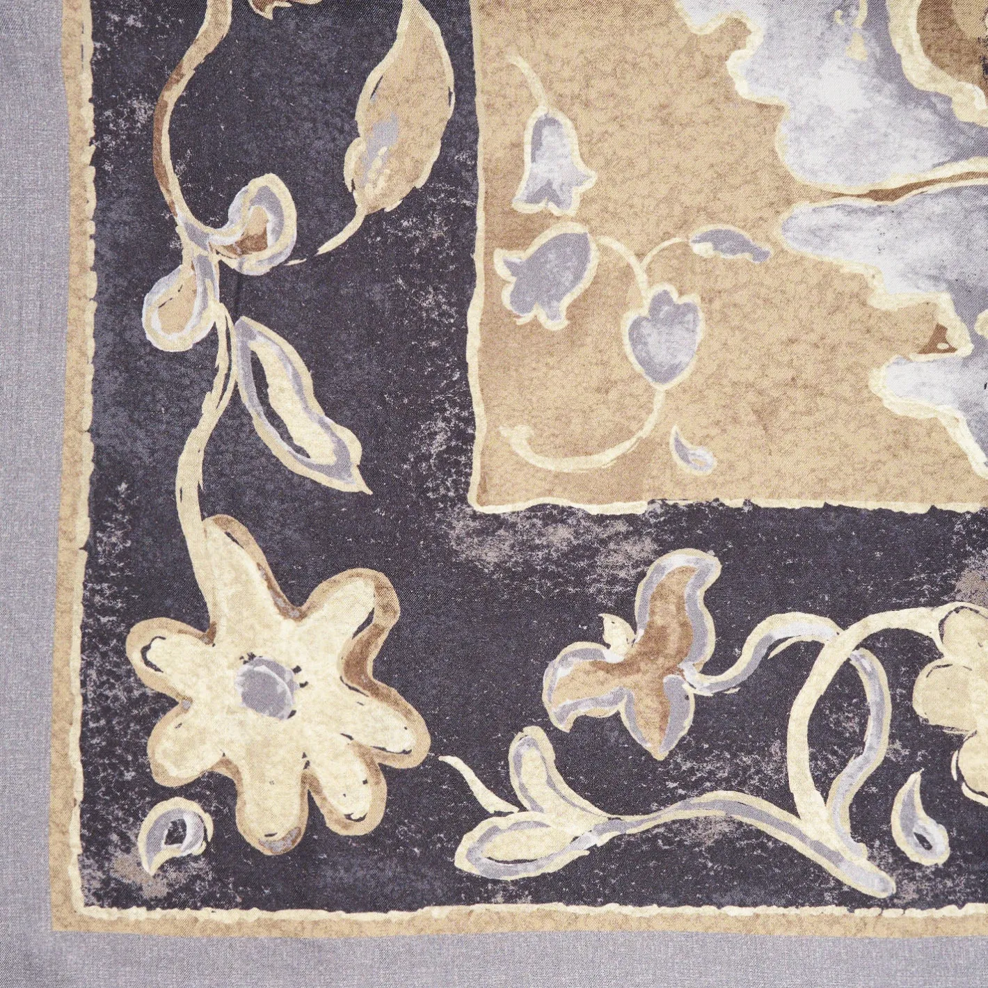 E.Marinella SCIALLE 135 GRIGIO IN LANA E SETA Con disegno di fiori a pastello Hot