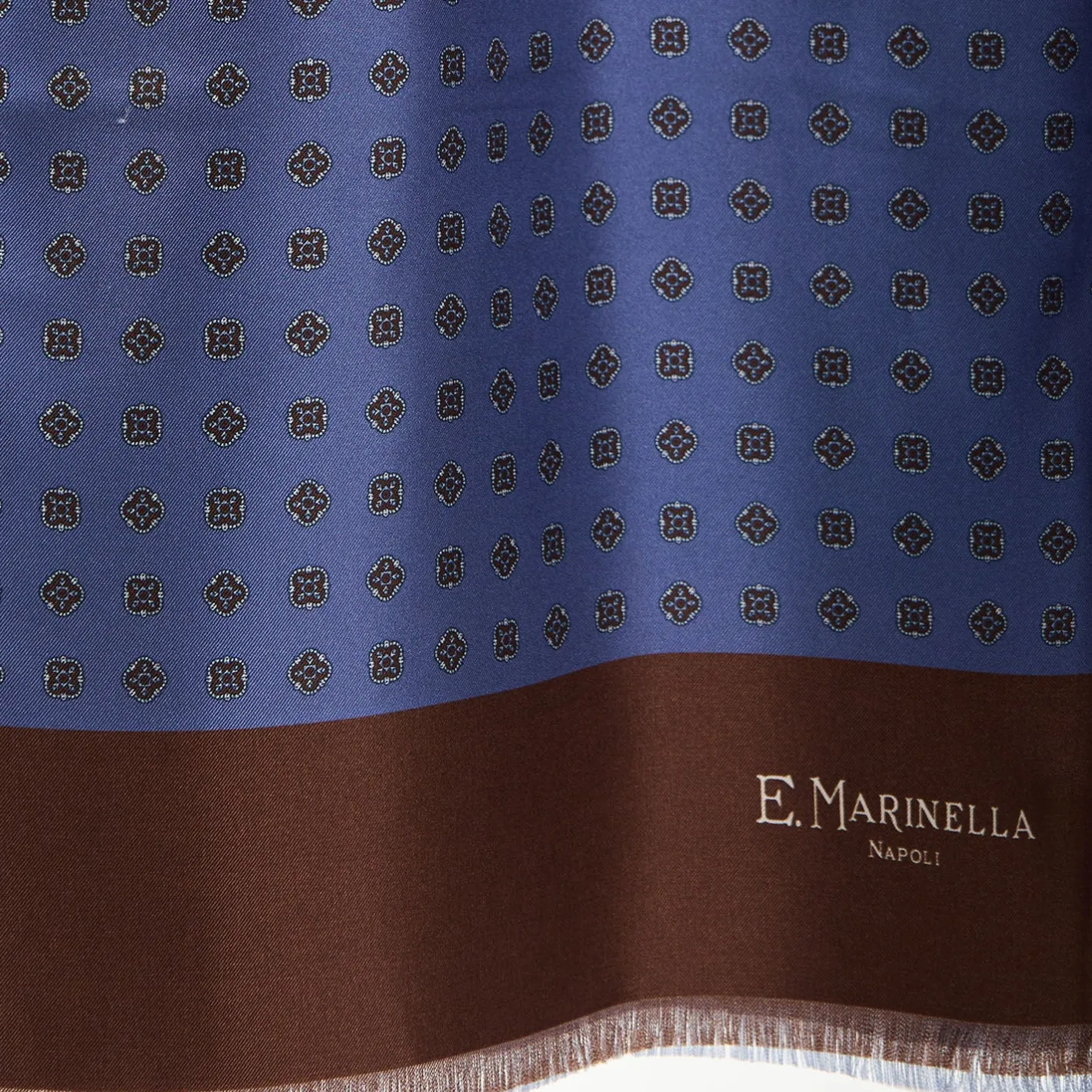 E.Marinella SCIARPA TUBOLARE AZZURRO POLVERE IN SETA TWILL Classic daisy Clearance